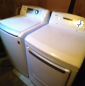 LG smart washer and dryer